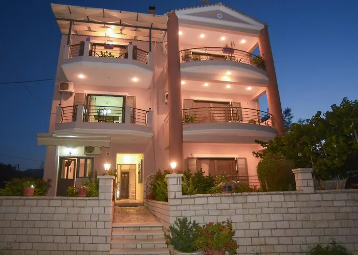 Marys Homes Apartament *